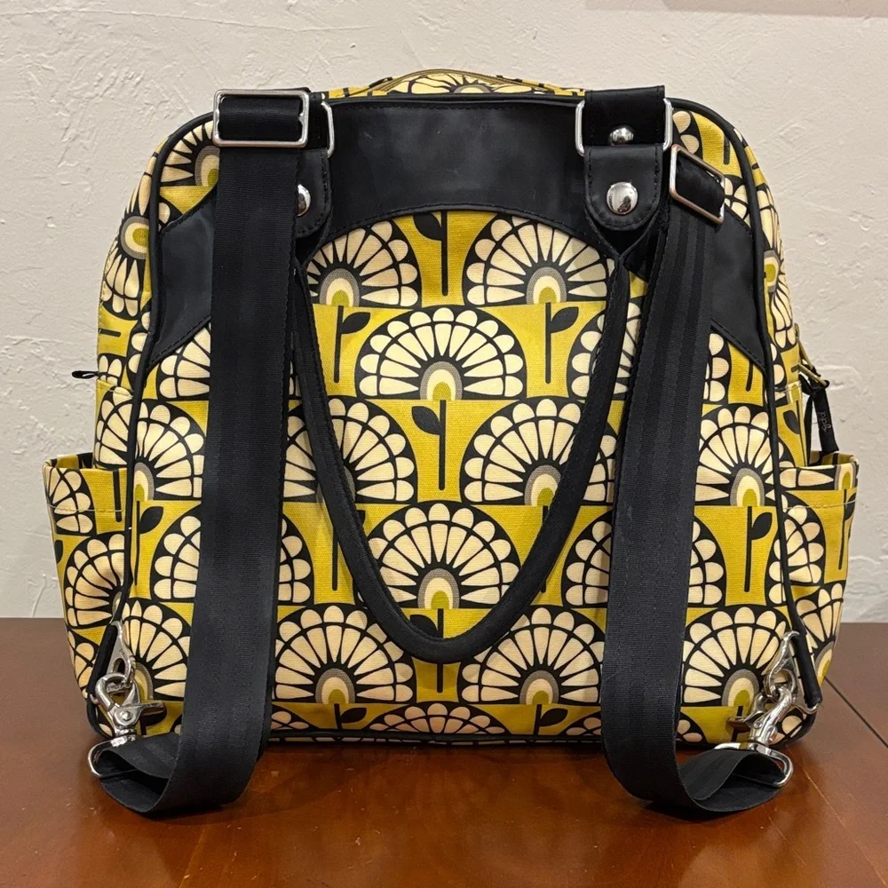 Petunia Pickle Bottom Glazed Sashay Satchel Floral‎ Diaper Bag Backpack